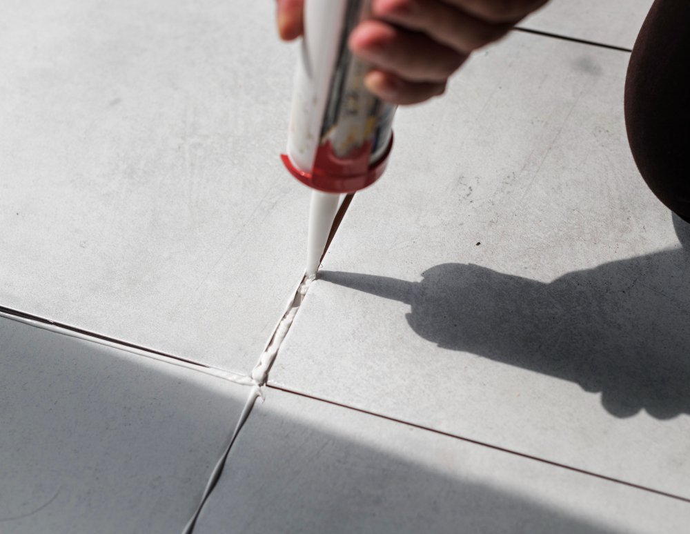 Premium Kerapoxy grouting for ceramic tiles in Dubai